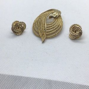 Broach and earrings